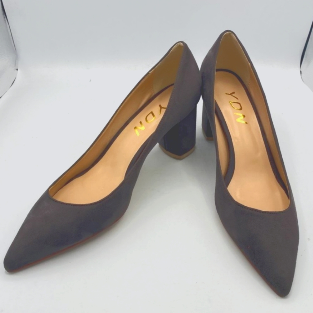 Gray Chunky Heel Sz 12